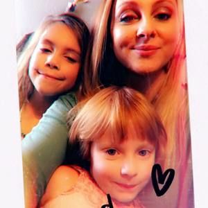 Meet your Posher, Krystal